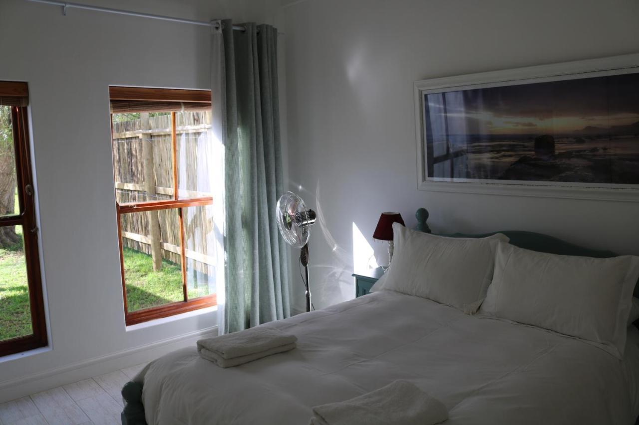Goose Green Lodge Ноордхук Екстериор снимка